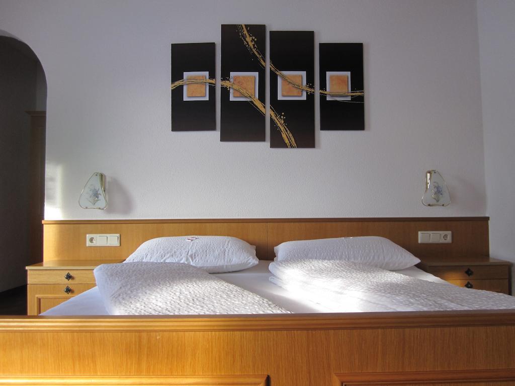 Haus Arosa Apartment Kappl  Phòng bức ảnh