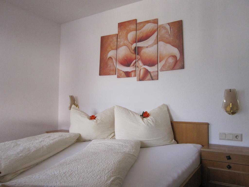 Haus Arosa Apartment Kappl  Phòng bức ảnh
